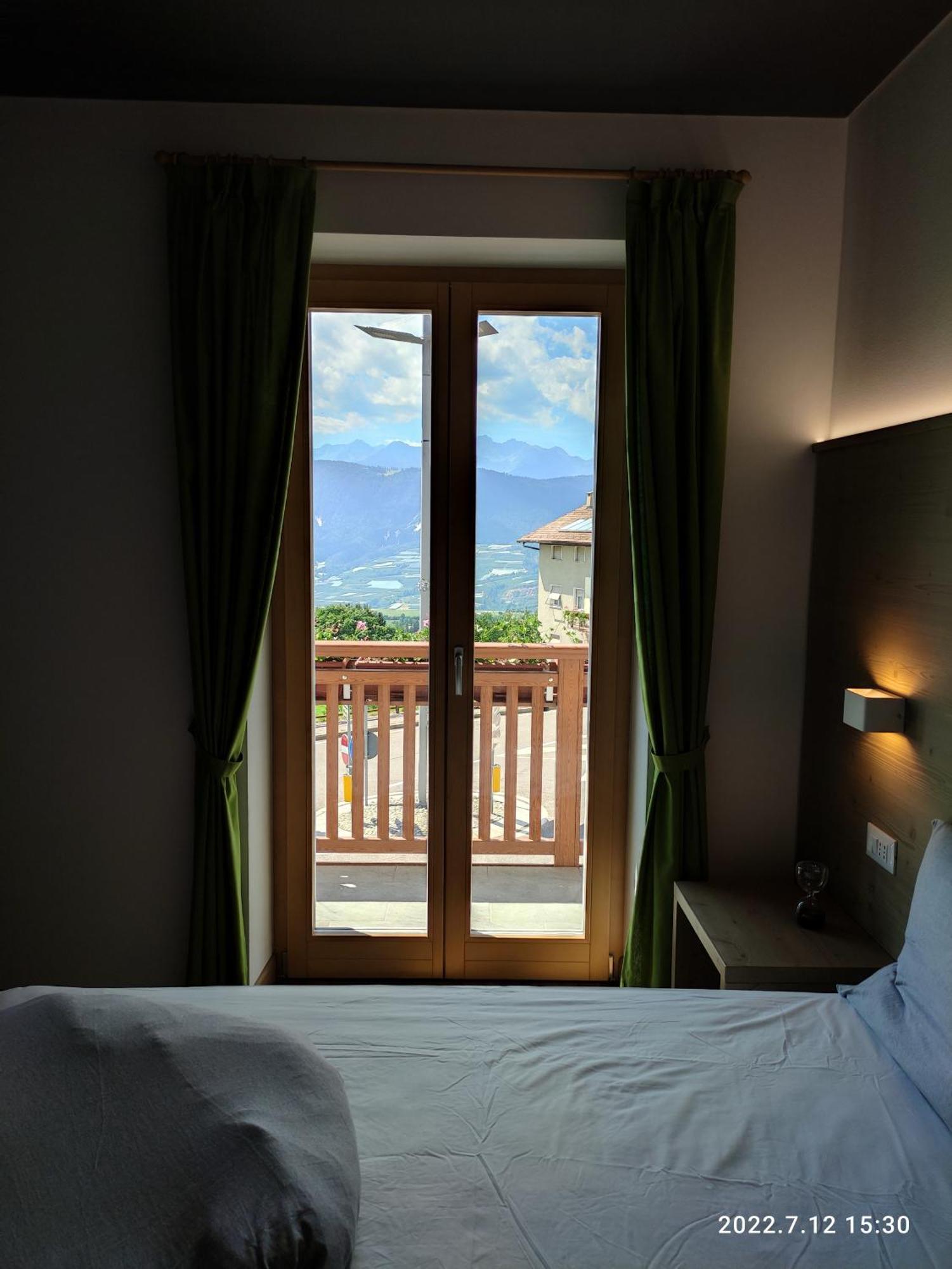 Hotel Villa Argentina Ронцоне Экстерьер фото